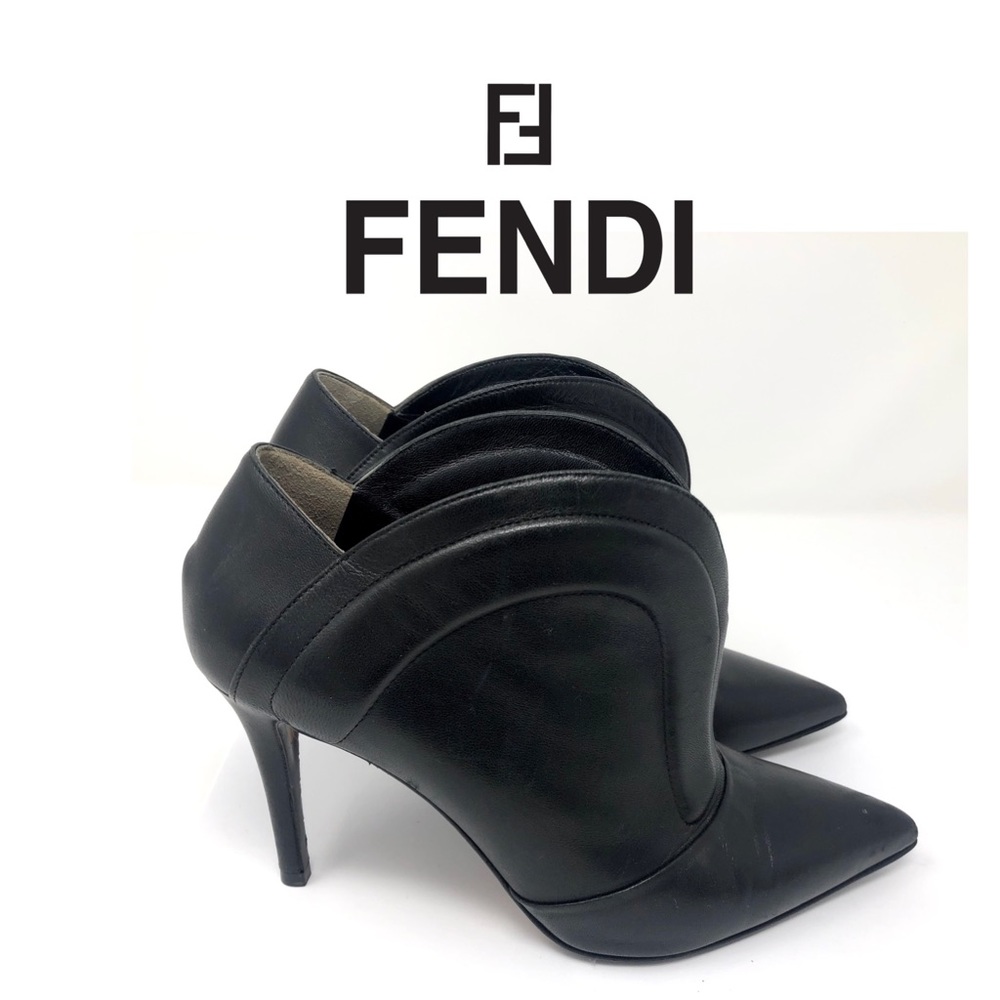 ✨FENDI✨ SCULPTURED LAMBSKIN BOOTIES